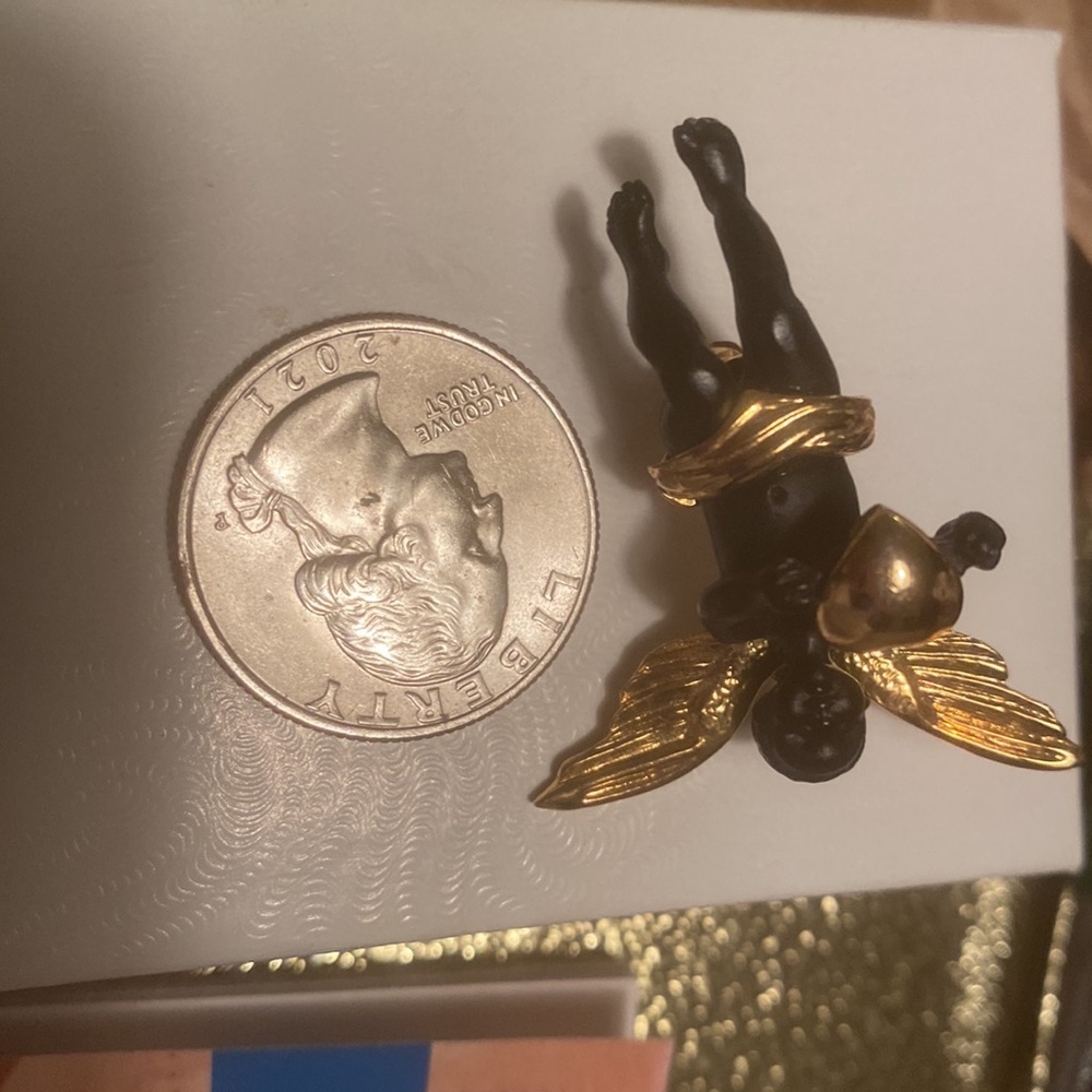Coreen Simpson Guardian Angel Pin Brooch - Picture 4 of 5